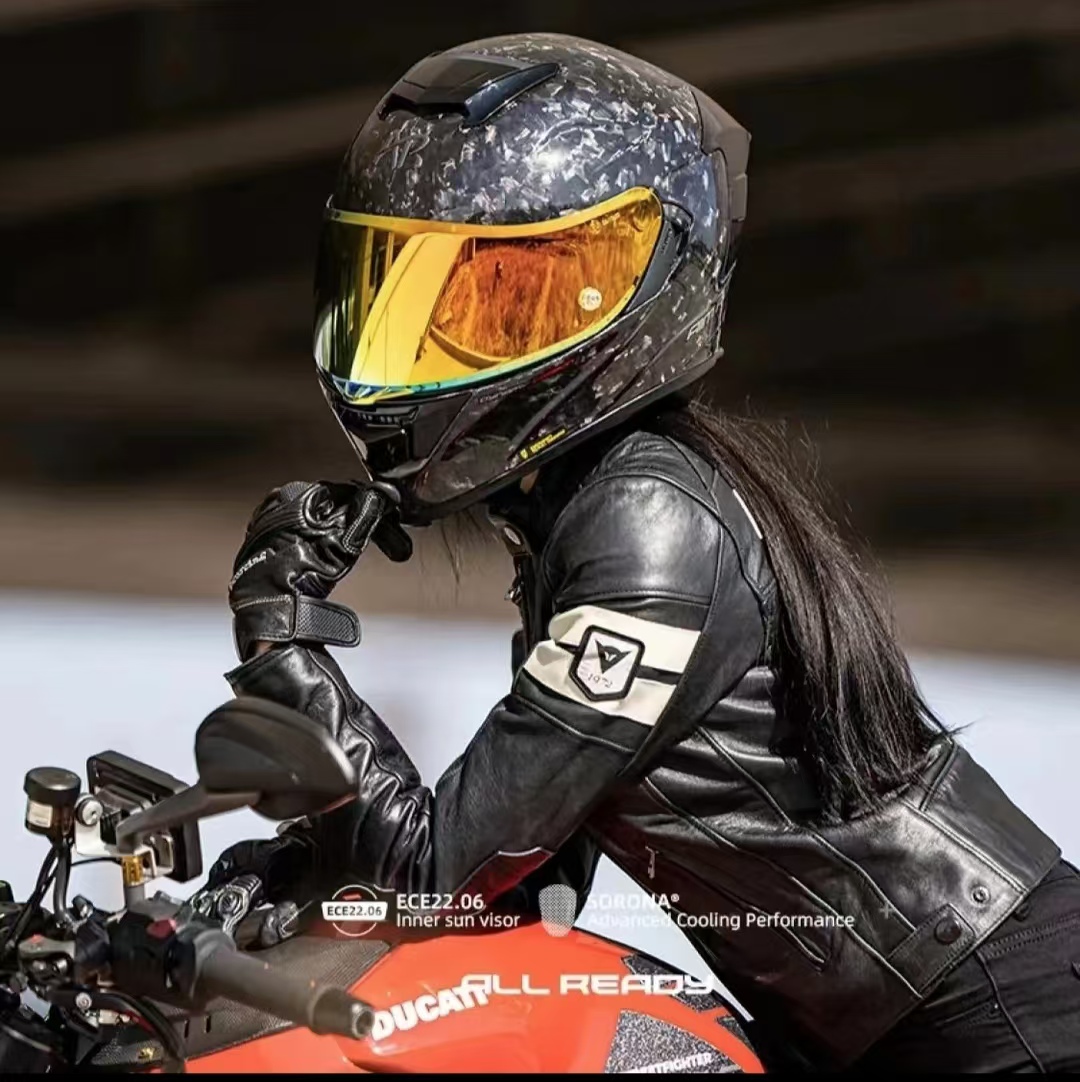 AR helm sepeda motor serat kar - Carbon Fiber Lightweight Motorcycle Helmet ulasan dan harga